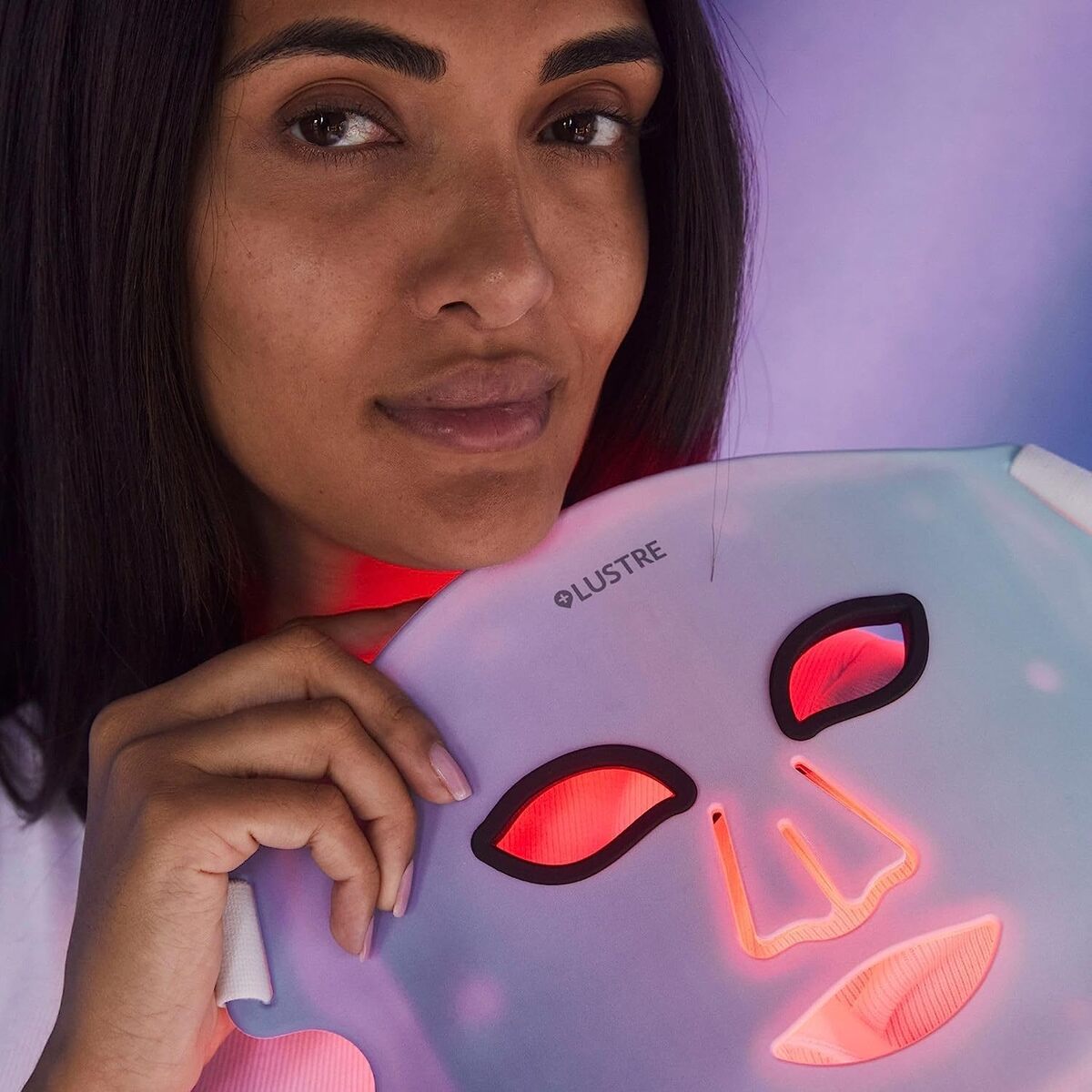 Test du masque Revive ClearSkin LED de Lustre pour peaux fatiguées