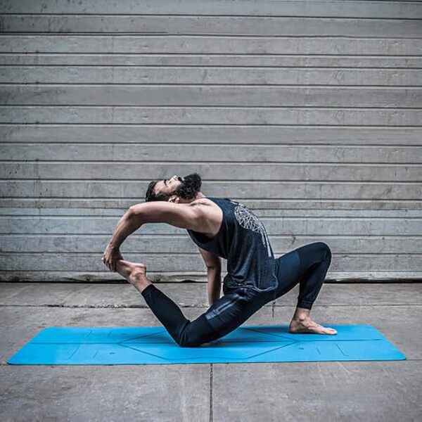 Découvrez notre analyse détaillée du tapis Liforme, un accessoire écologique et antidérapant qui promet un alignement parfait pour votre pratique de yoga